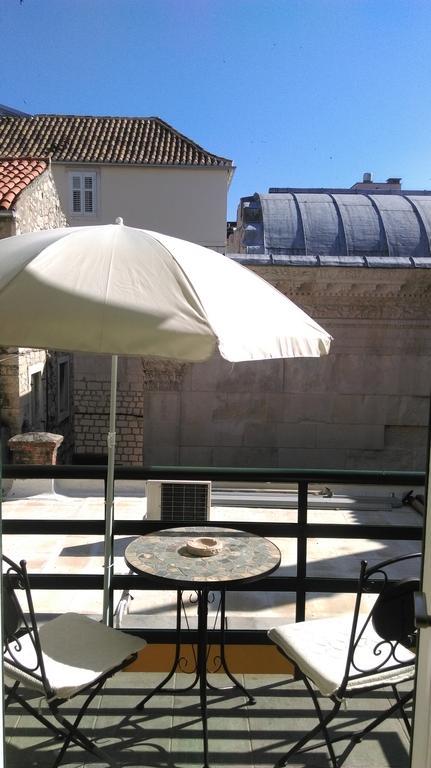Diocletian'S Palace Apartments Split Ngoại thất bức ảnh